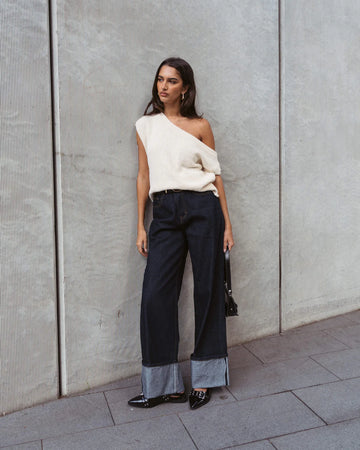 White Closet Off The Shoulder Knit